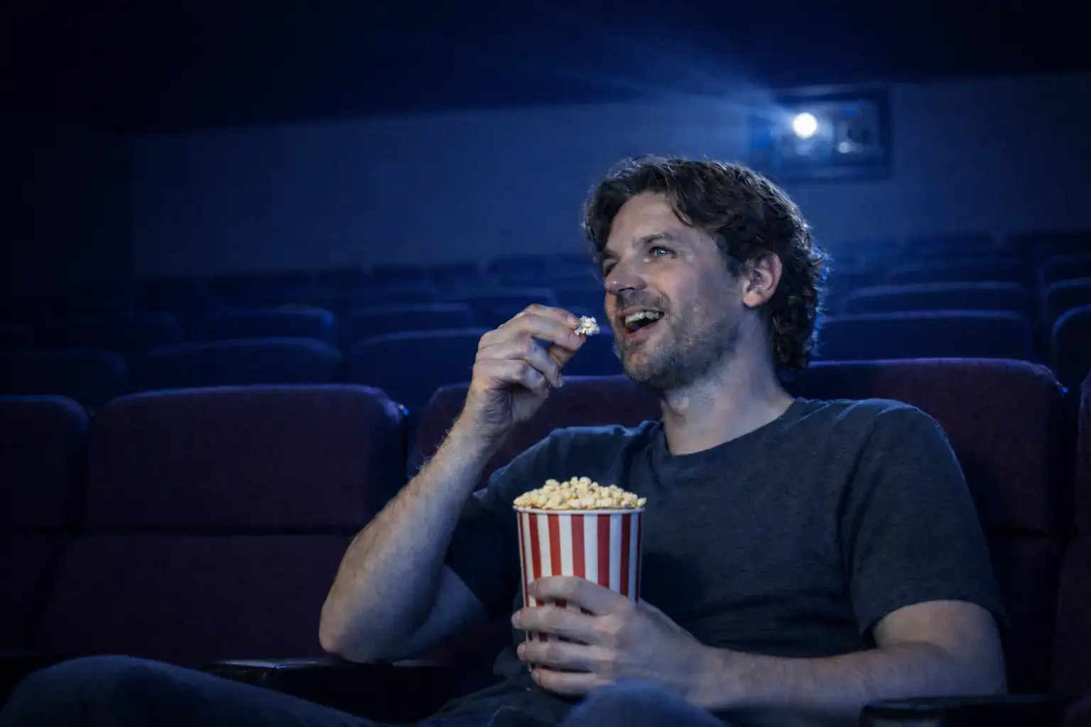 Videoproduktion – Mann im Kino